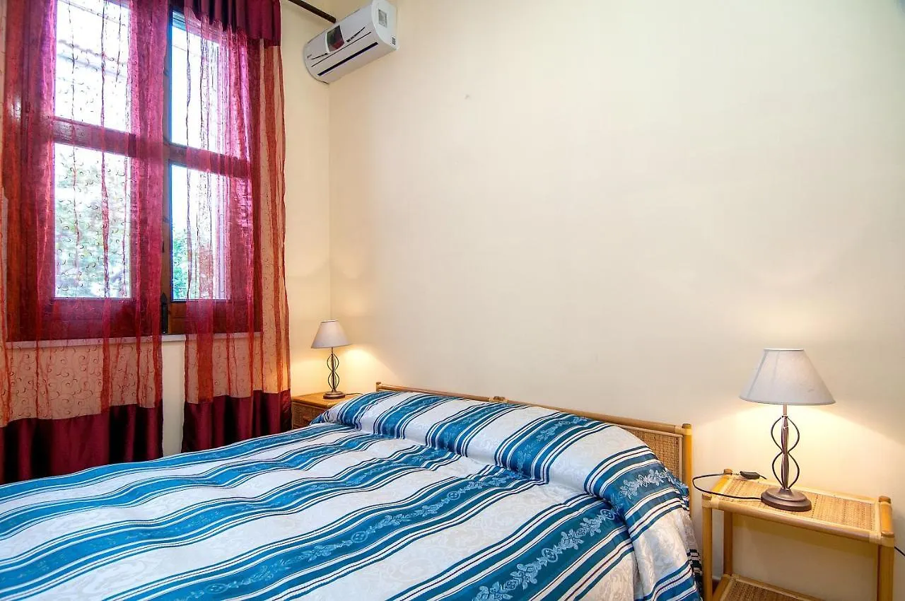 Spacious House In Lido Di Noto With Terrace And Garden Holiday home