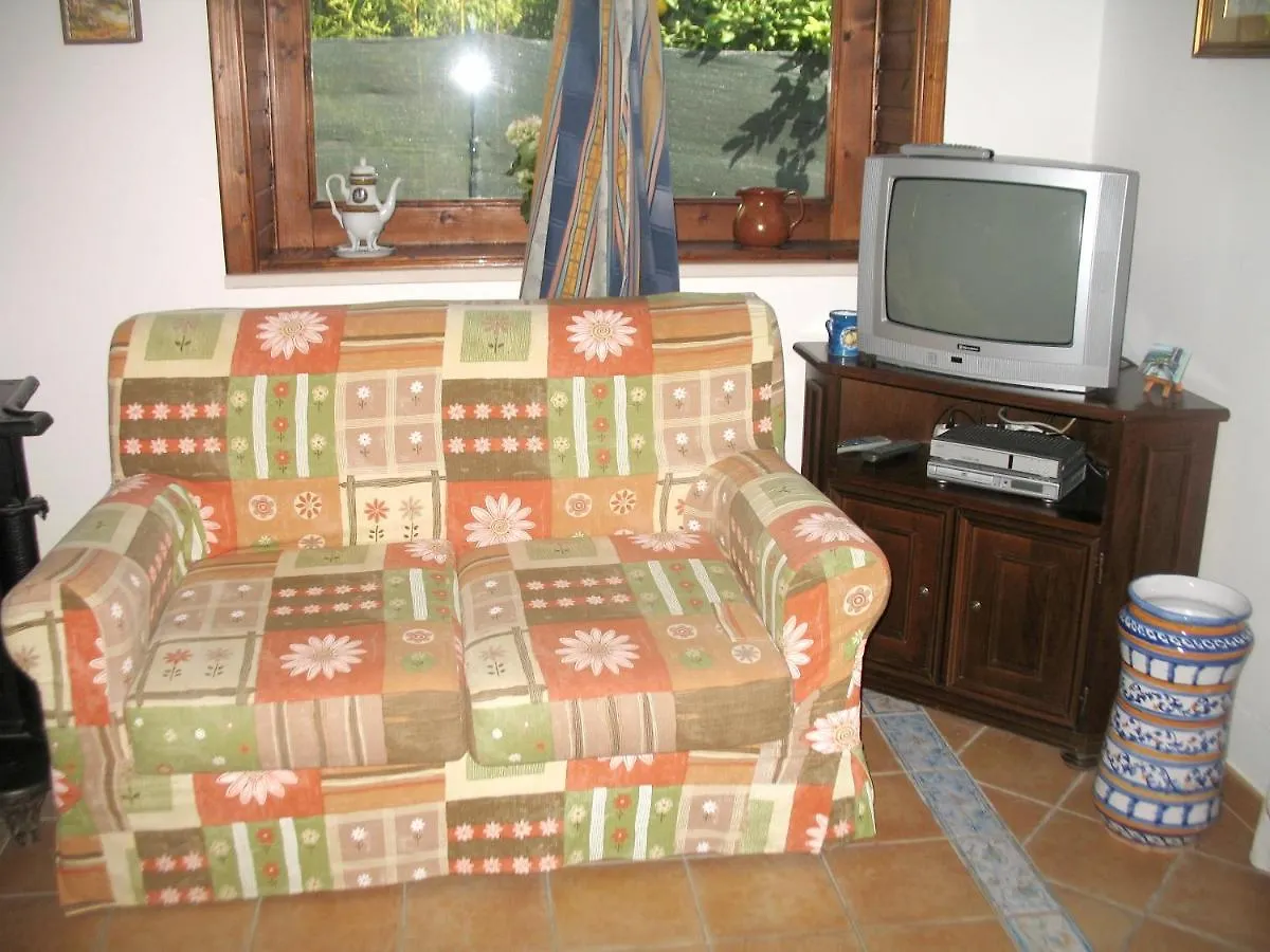 Holiday home Spacious House In Lido Di Noto With Terrace And Garden