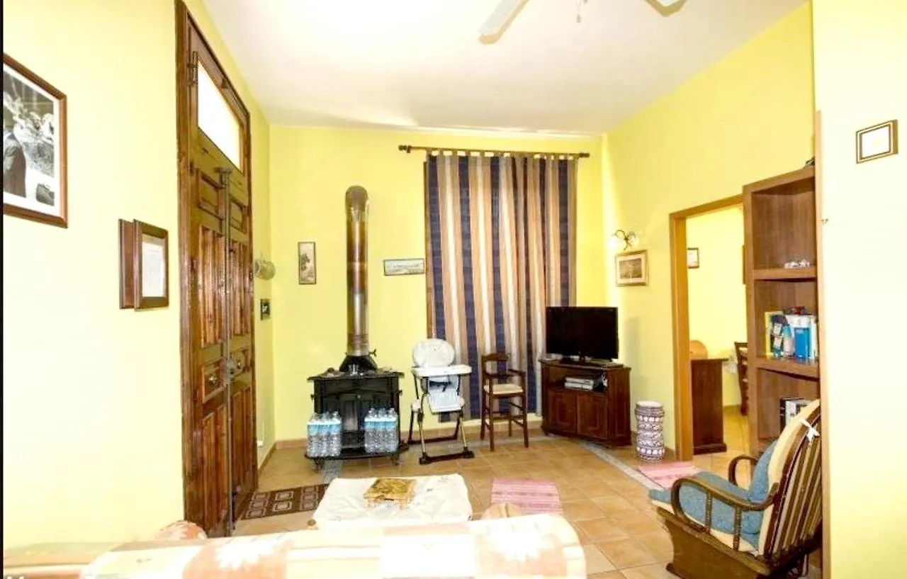 Holiday home Spacious House In Lido Di Noto With Terrace And Garden Italy