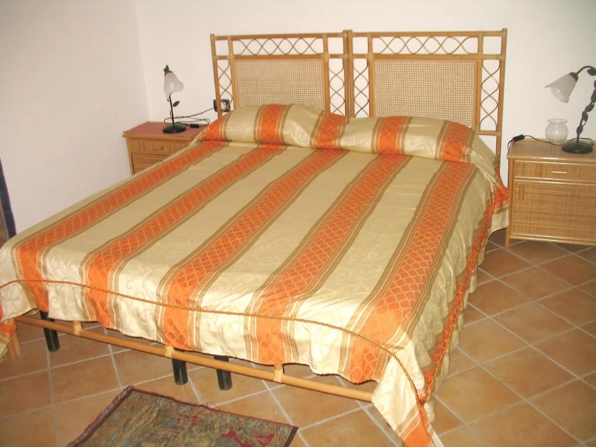 Spacious House In Lido Di Noto With Terrace And Garden Italy